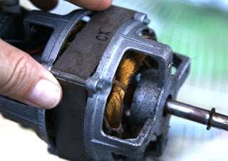 Как проверить обмотки электродвигателя тестером видео