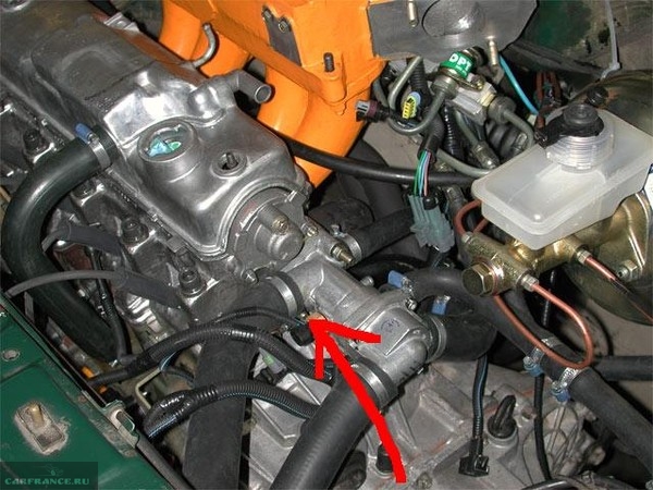 Номер двигателя ВАЗ-2114 вид сверху капота