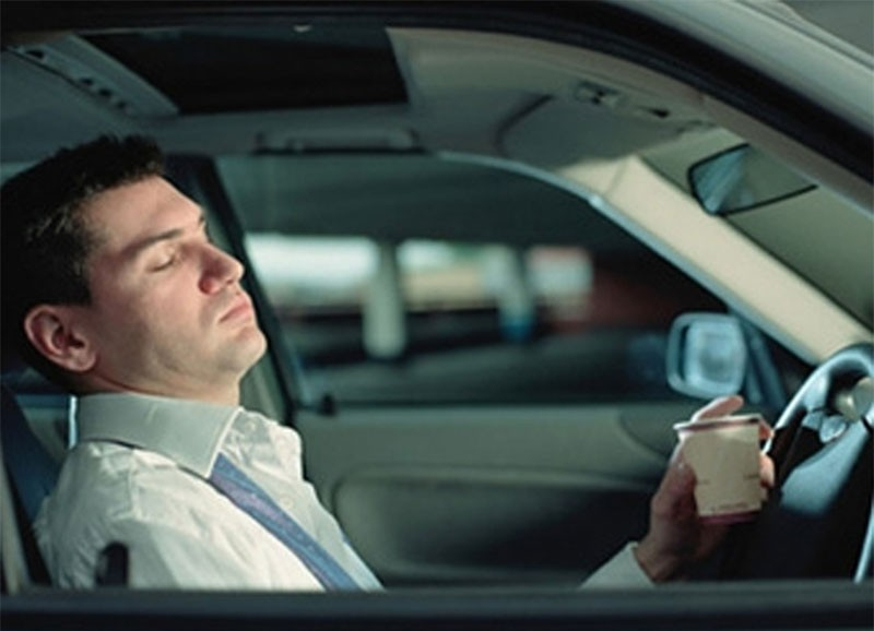 Предотвратить засыпание за рулем может только сон