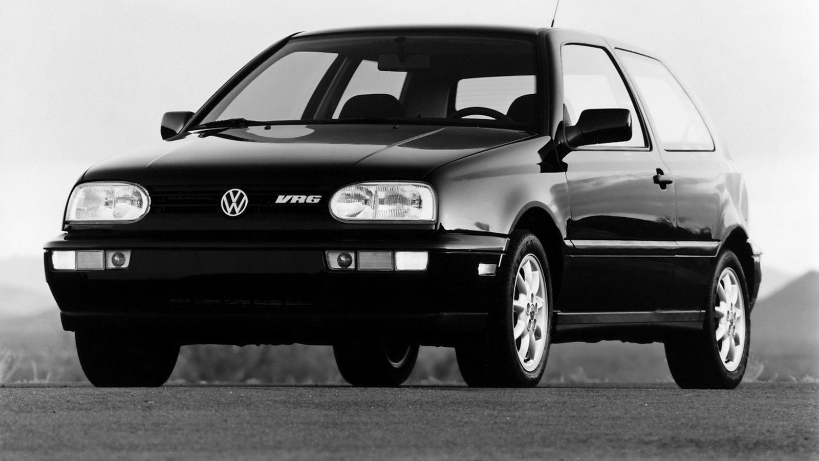 На фото: Volkswagen Golf VR6 
