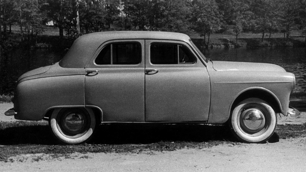 Первый макетный Москвич-402-425 1951