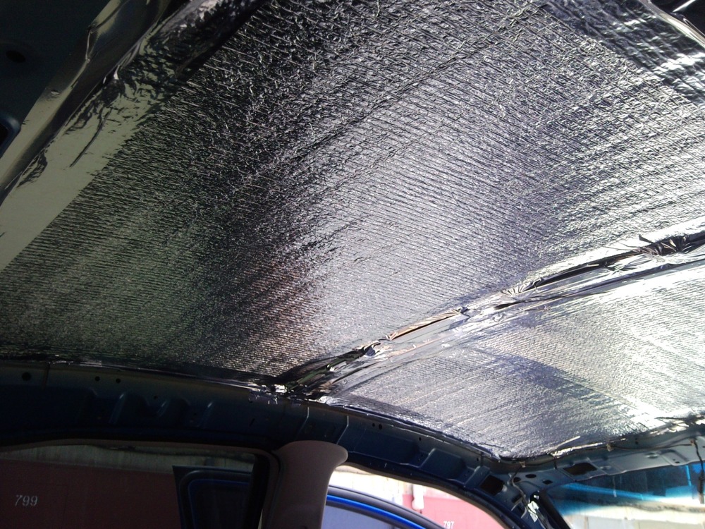 утеплитель потолка  для авто машины автомобиля теплоизоляция звукоизоляция 10 мм